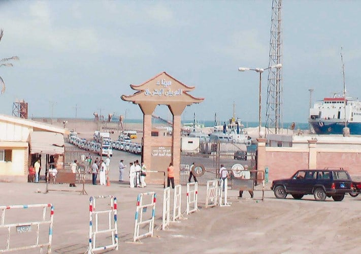 ميناء العريش يخطط لتطوير أرصفة بحرية بطول 2000 متر في الحوض الثاني