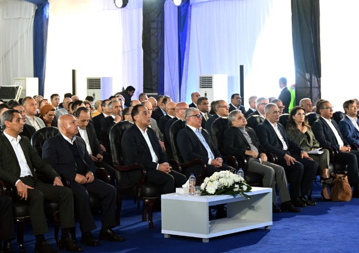 خطة تطوير الموانئ المصرية: استثمارات 300 مليار جنيه وإيرادات سيادية تتجاوز 600 مليار سنويًا