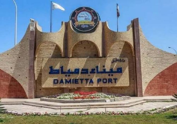 ميناء دمياط يفتح الباب أمام القطاع الخاص لاستثمارات جديدة في الوزن والتخزين والوحدات الإدارية