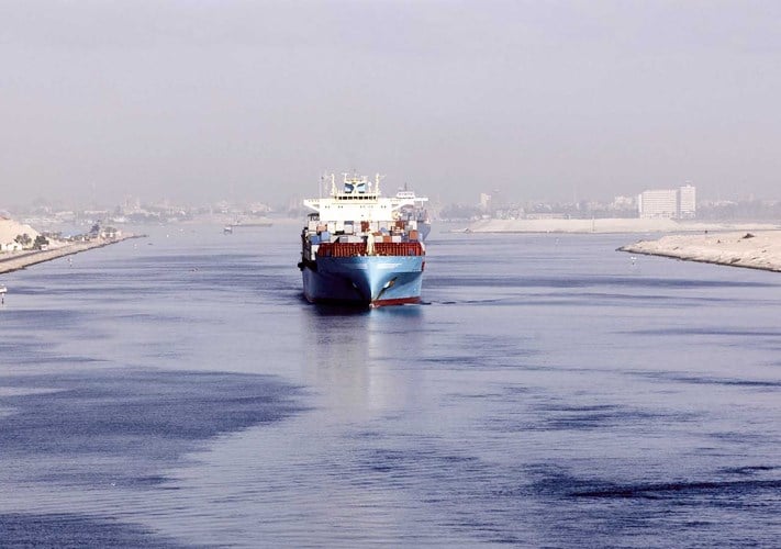 «التمساح لبناء السفن» تستهدف التوسع في قطاع البترول لتعزيز إيراداتها من القاطرات البحرية