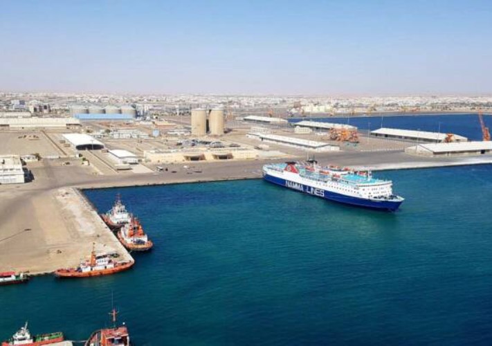 تداول 12 ألف طن و734 شاحنة بضائع عامة ومتنوعة بموانئ البحر الأحمر