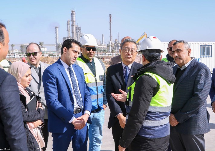 تعزيز الشراكة اللوجستية: ميناء دمياط يفتح آفاقاً جديدة للتعاون مع الجانب الصيني