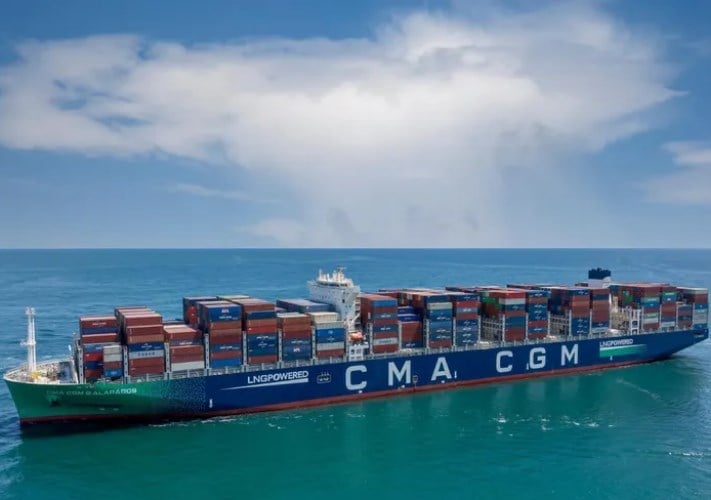 شركة CMA CGM تعلن نجاح عبور سفينة "غالاباغوس" مضيق هرمز رغم تصاعد التوترات