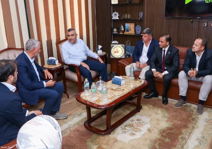 وفد «بنينسولا» يبحث توسيع أنشطة تموين السفن والخدمات اللوجستية في ميناء دمياط